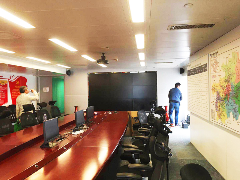 會議室及報告廳大屏幕的實(shí)際應(yīng)用及解決方案?